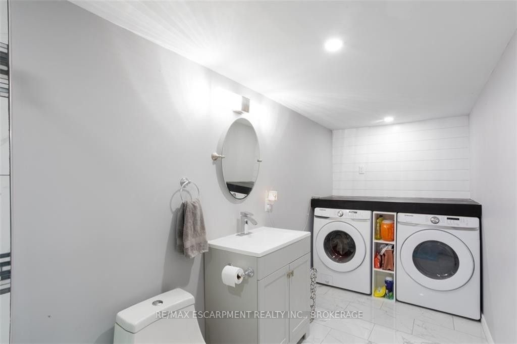 Listing X5984233 - Large Photo # 31