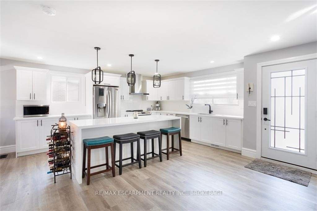 Listing X5984233 - Large Photo # 4