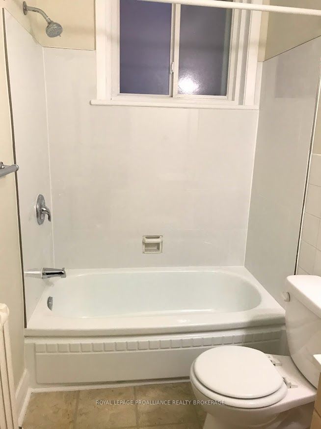 Listing X5984316 - Large Photo # 12