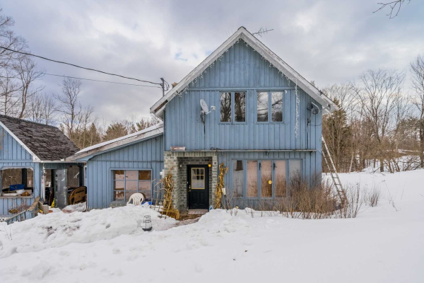 25442 Highway 62 Rd, Bancroft