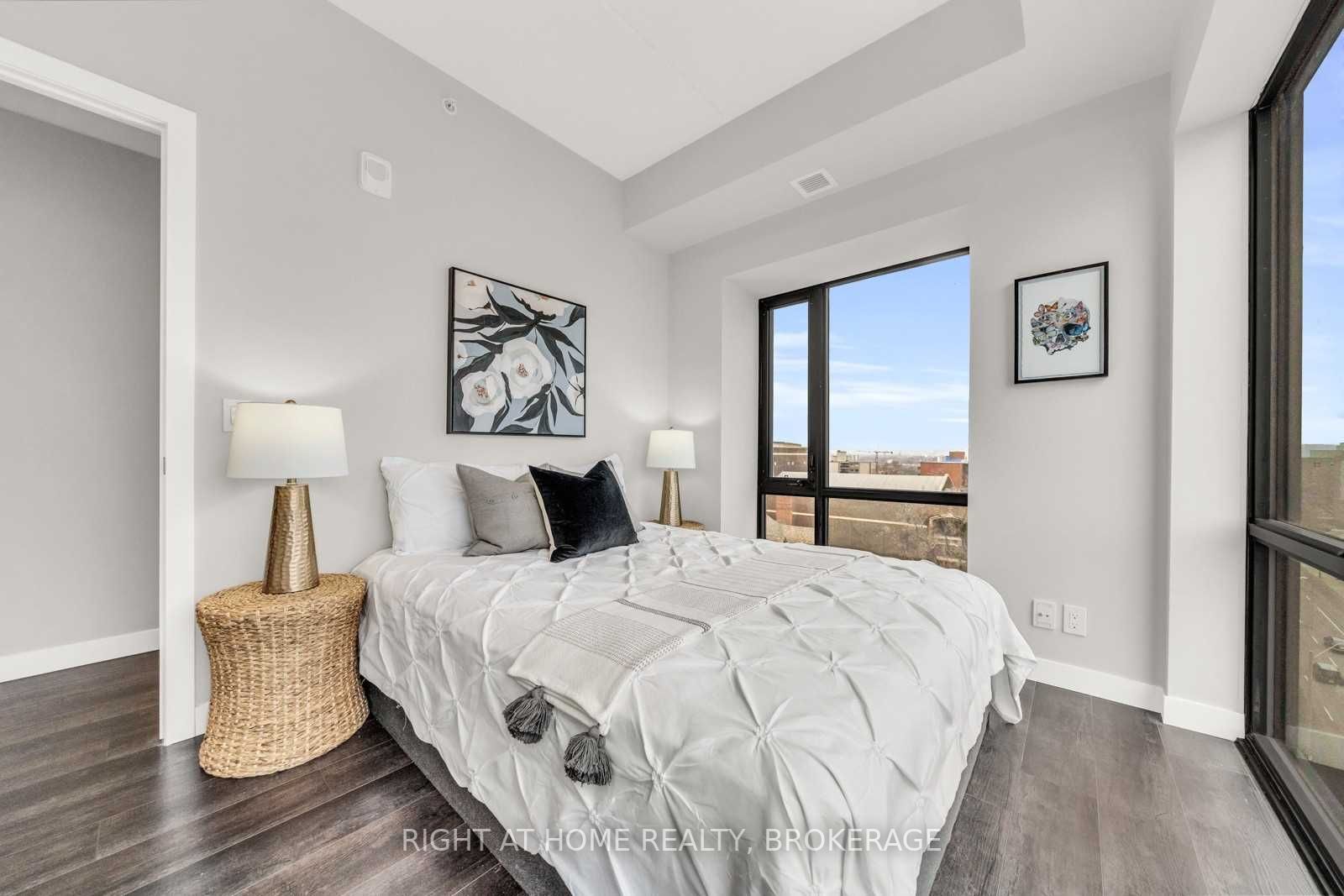 Listing X5984365 - Large Photo # 28