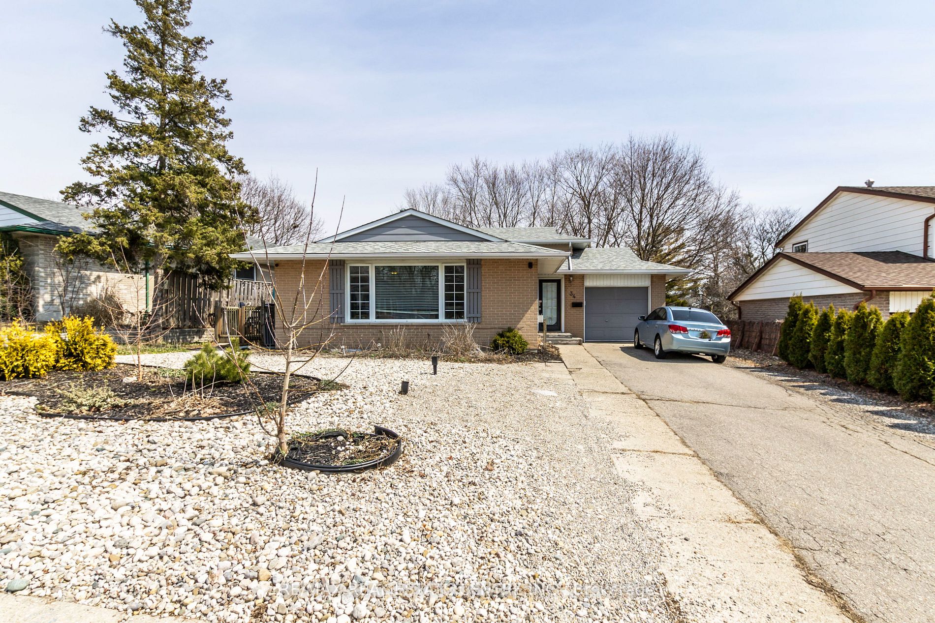 Listing X5984440 - Large Photo # 1