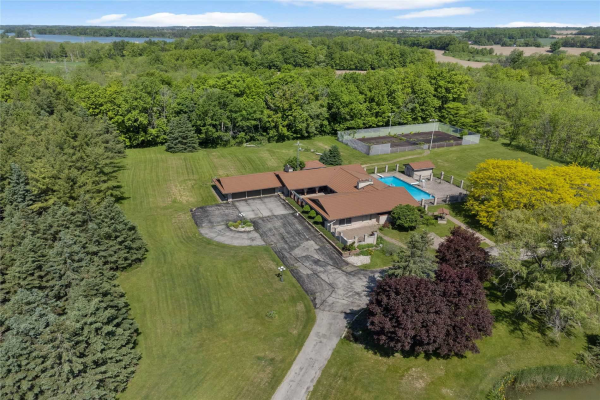 4274 Highway 56 Rd, Hamilton