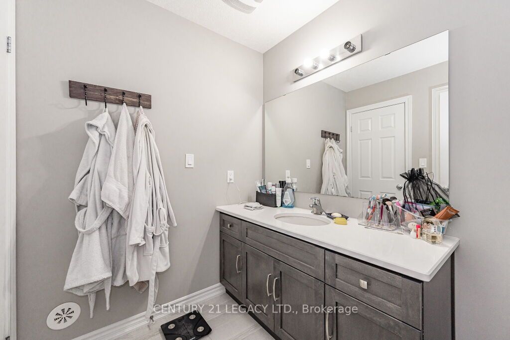 107 Westra Drive, #33