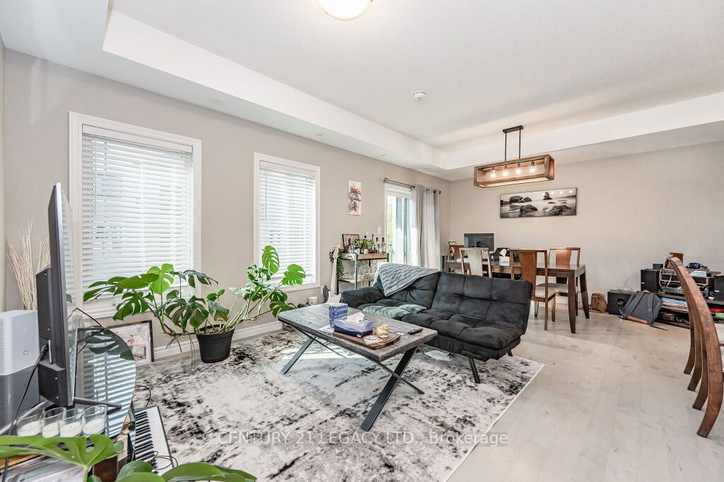 107 Westra Drive, #33