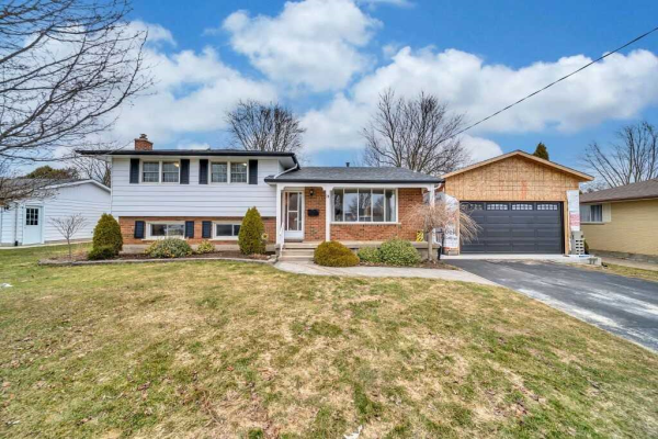 14 Kirwin Dr, Ingersoll