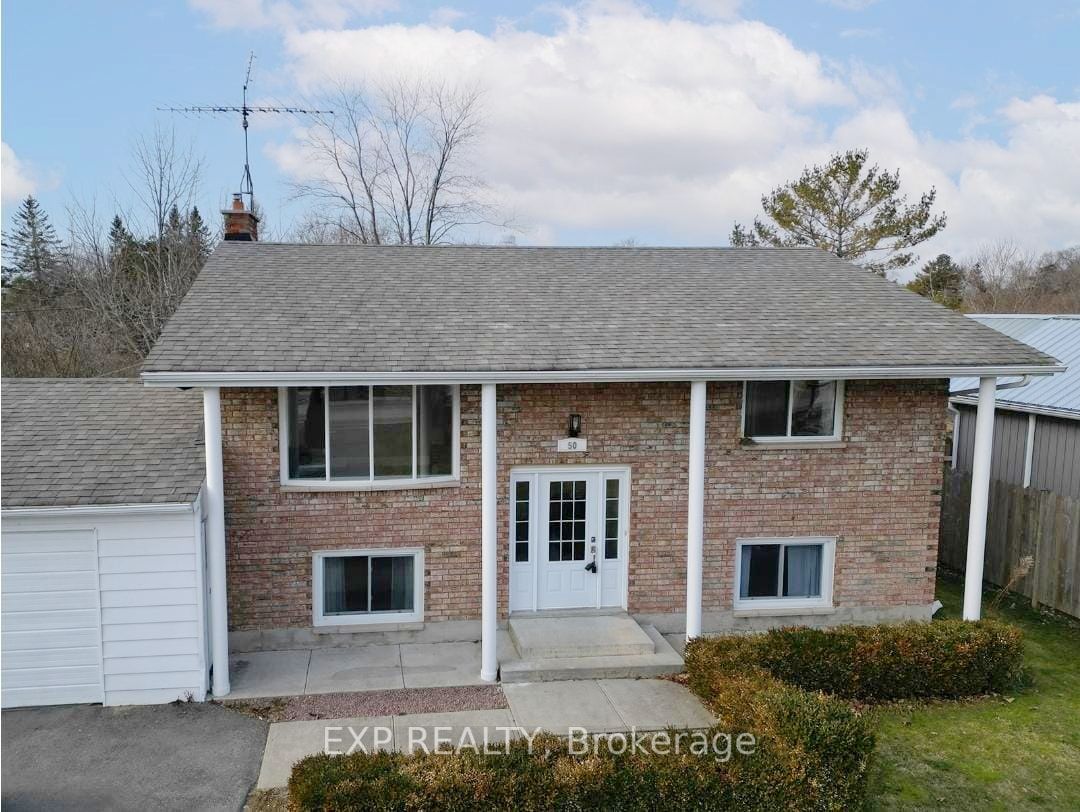 50 Belleville St