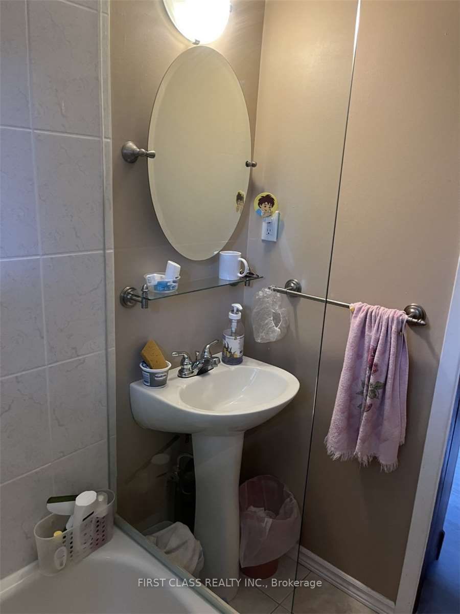 Listing X5987072 - Large Photo # 10