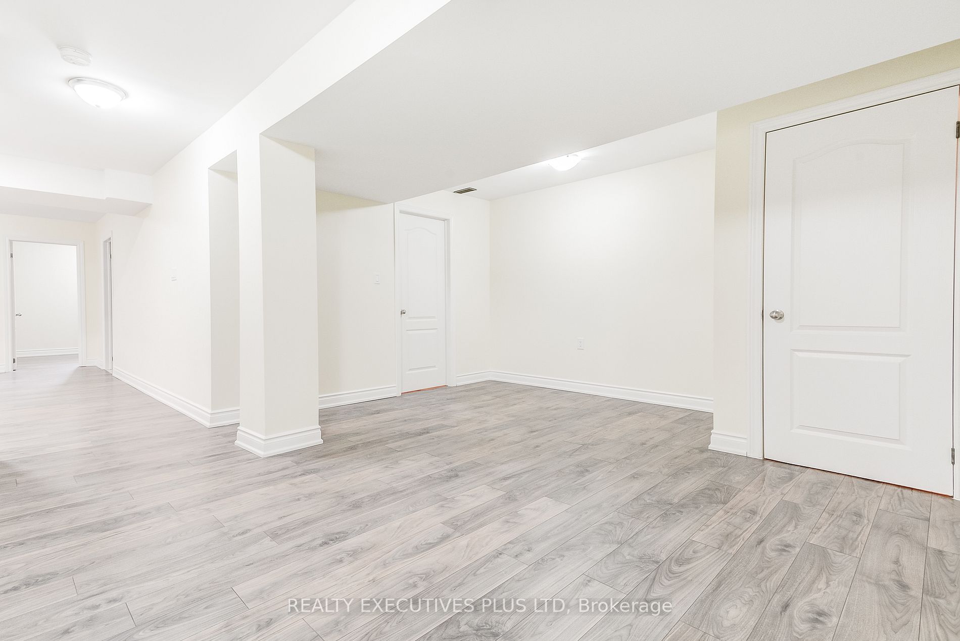 6343 Connor Crescent