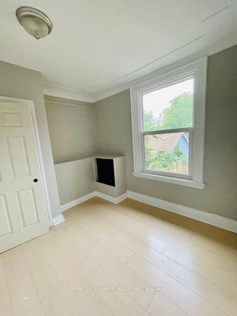 214 Mary Street, #2