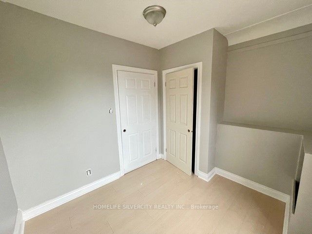 214 Mary Street, #2