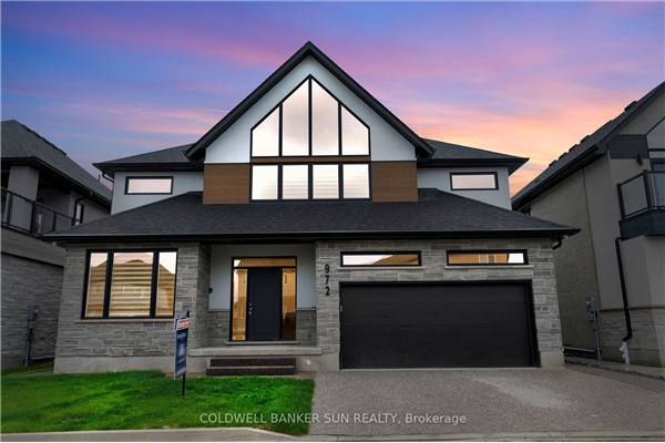972 Stonecliffe Walk, Kitchener