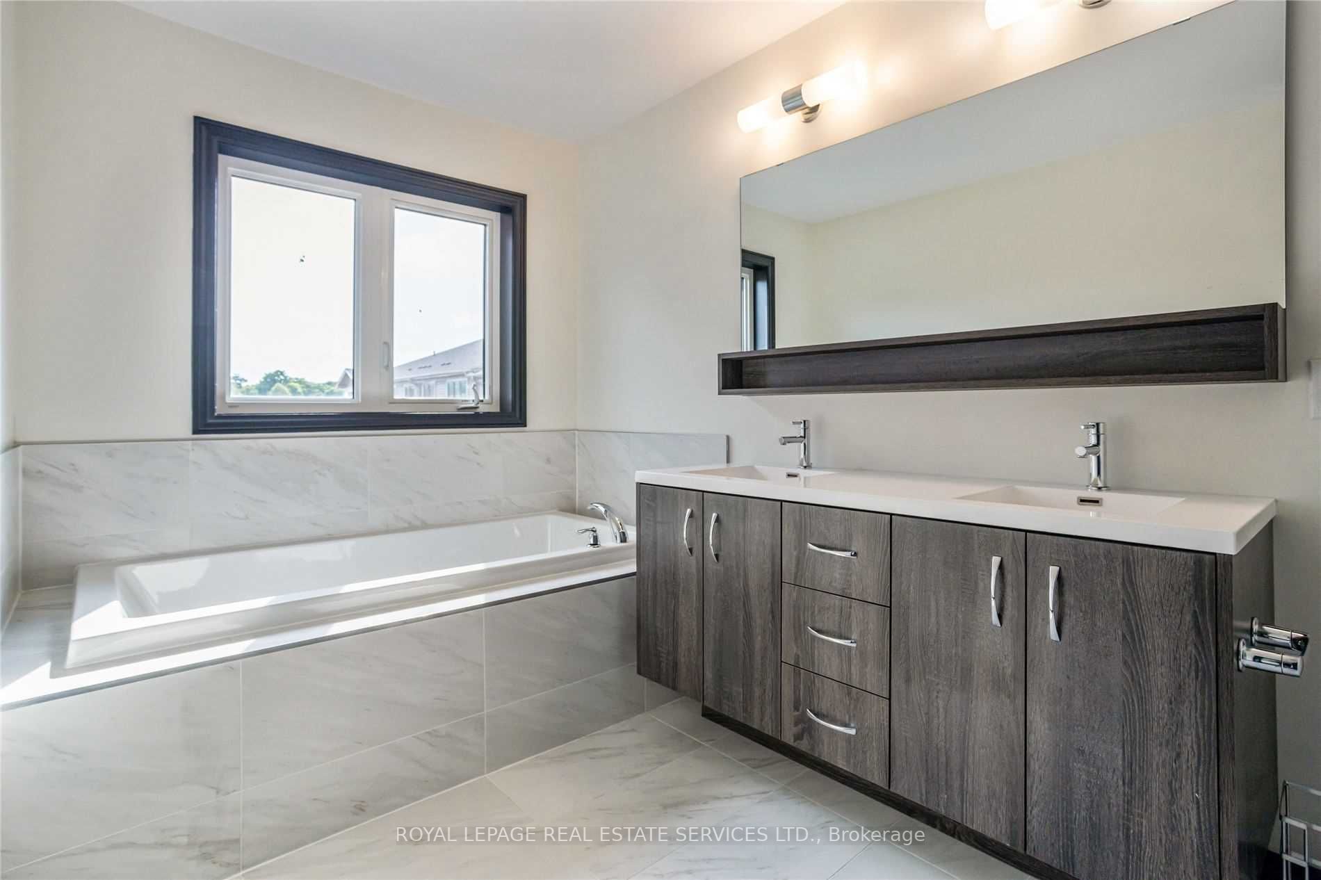5 Pelican Lane