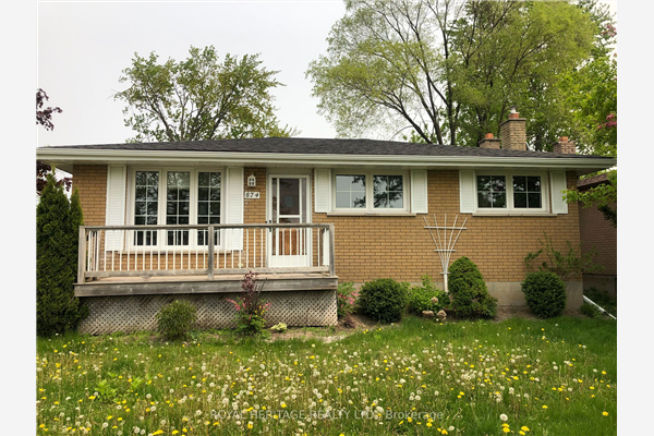 874 Stocker Rd, Peterborough