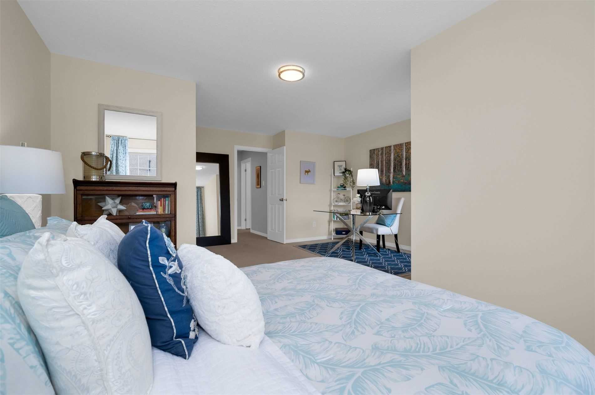 81 Valridge Dr, #15