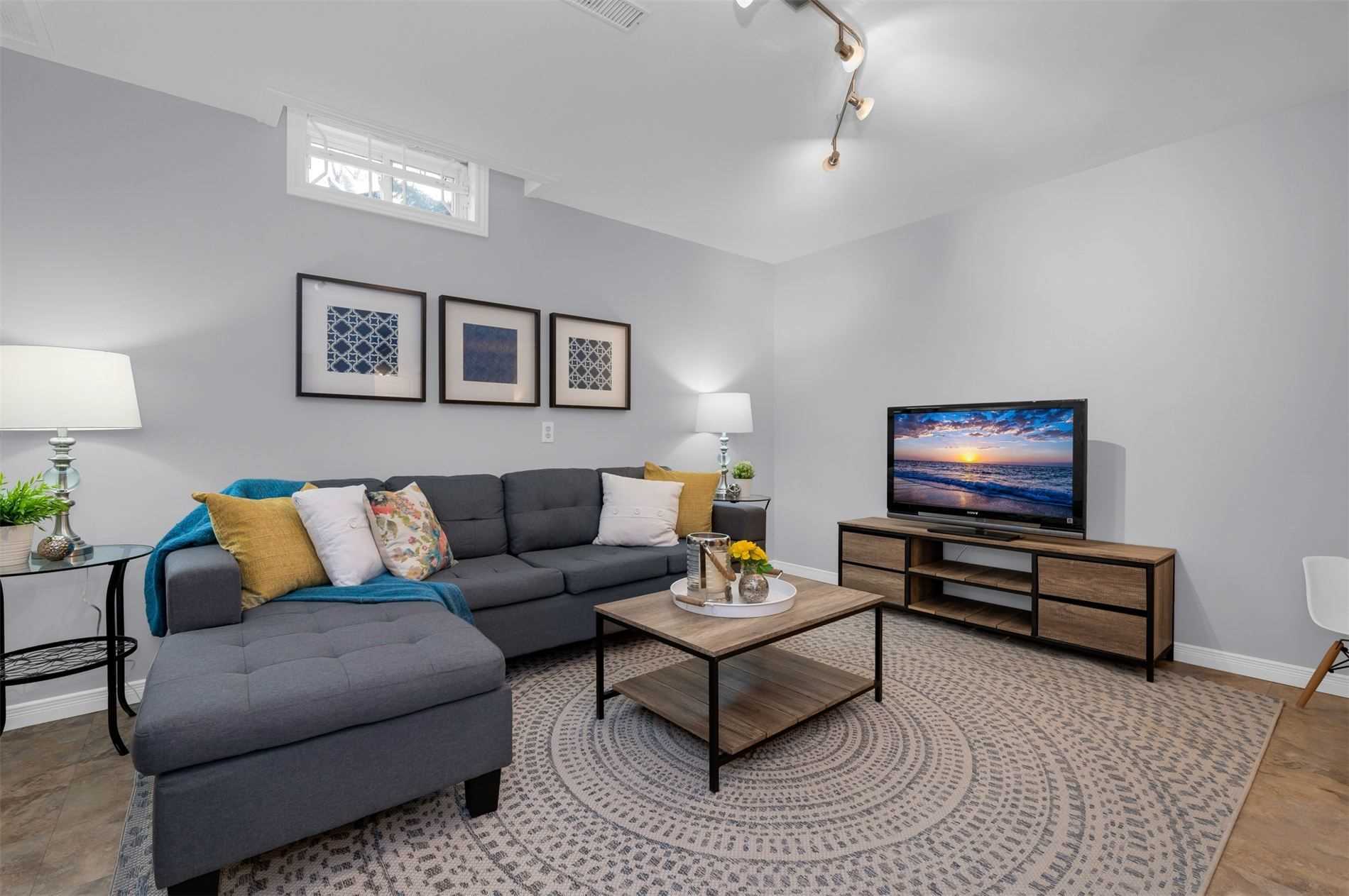 81 Valridge Dr, #15