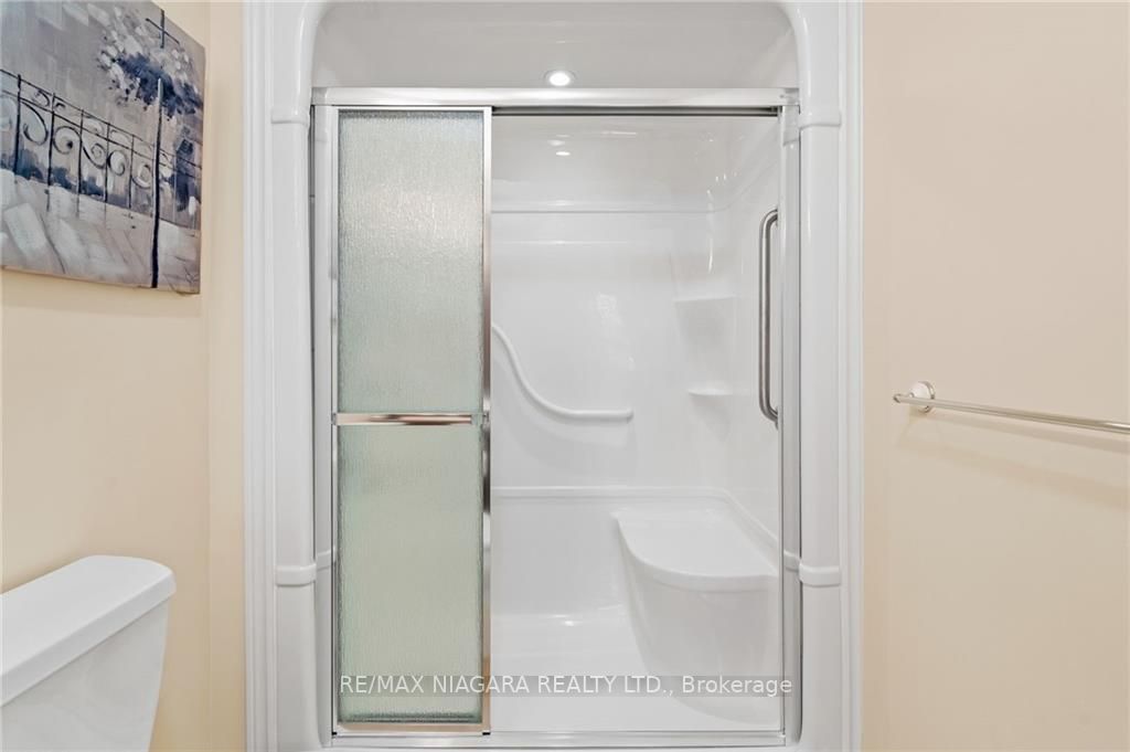 379 Scott St, #303
