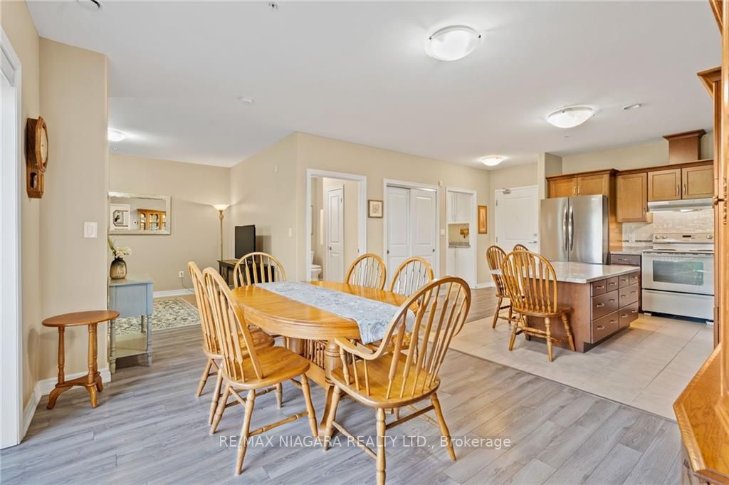 379 Scott St, #303
