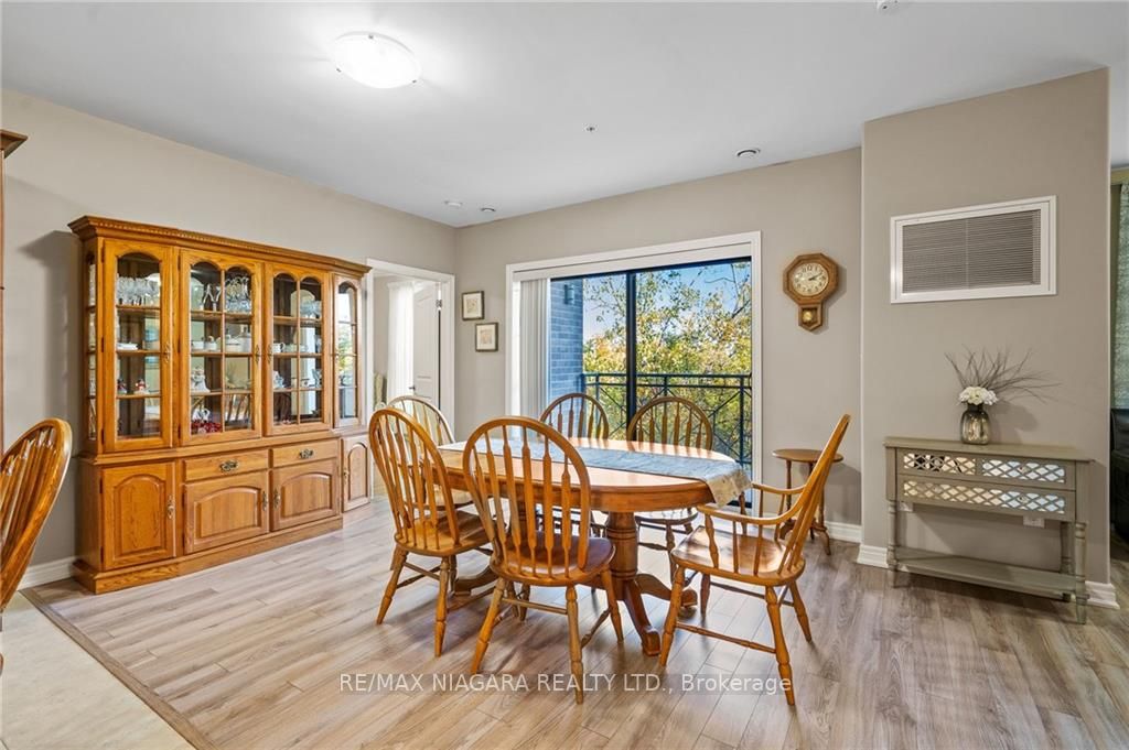 379 Scott St, #303