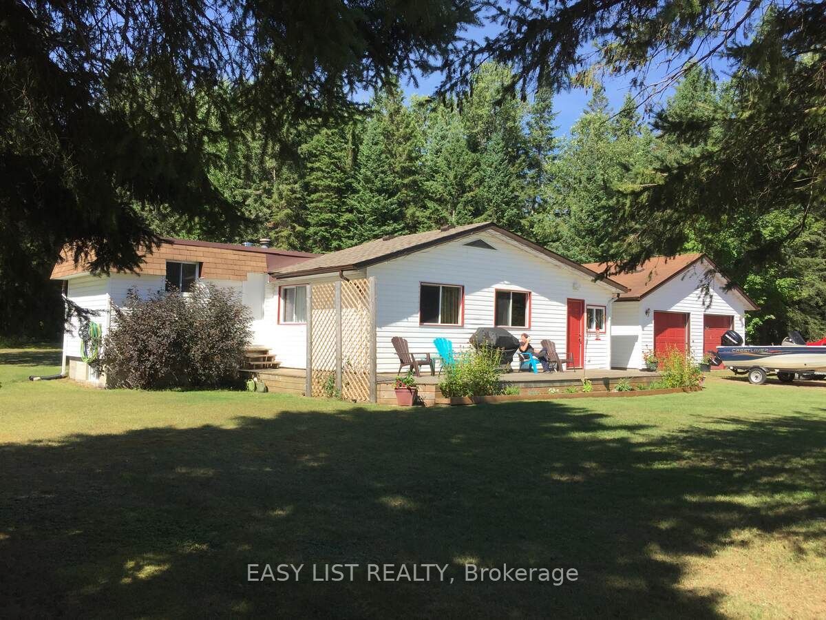 1084 South Algonquin Road