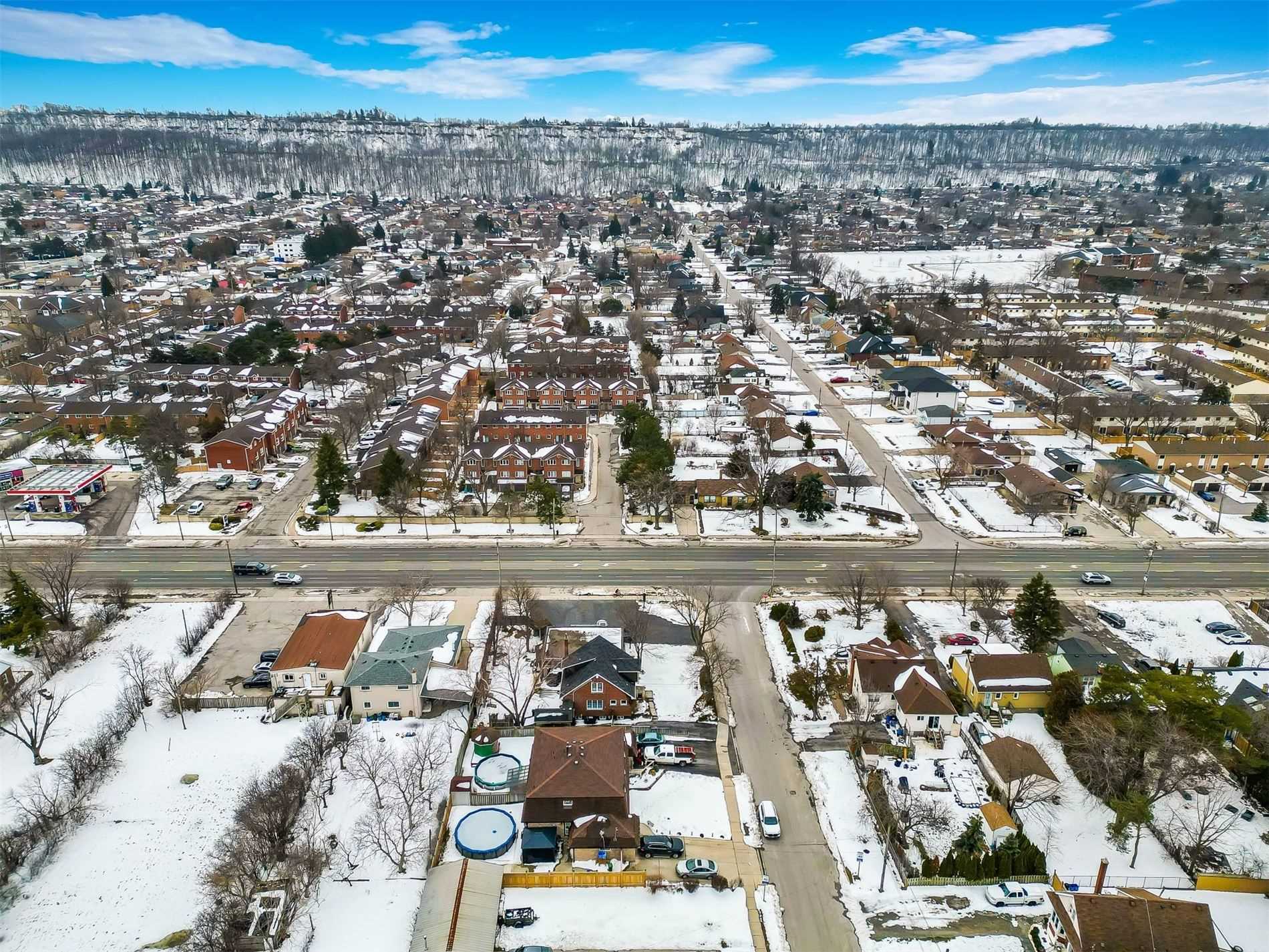 8 Warwick Rd