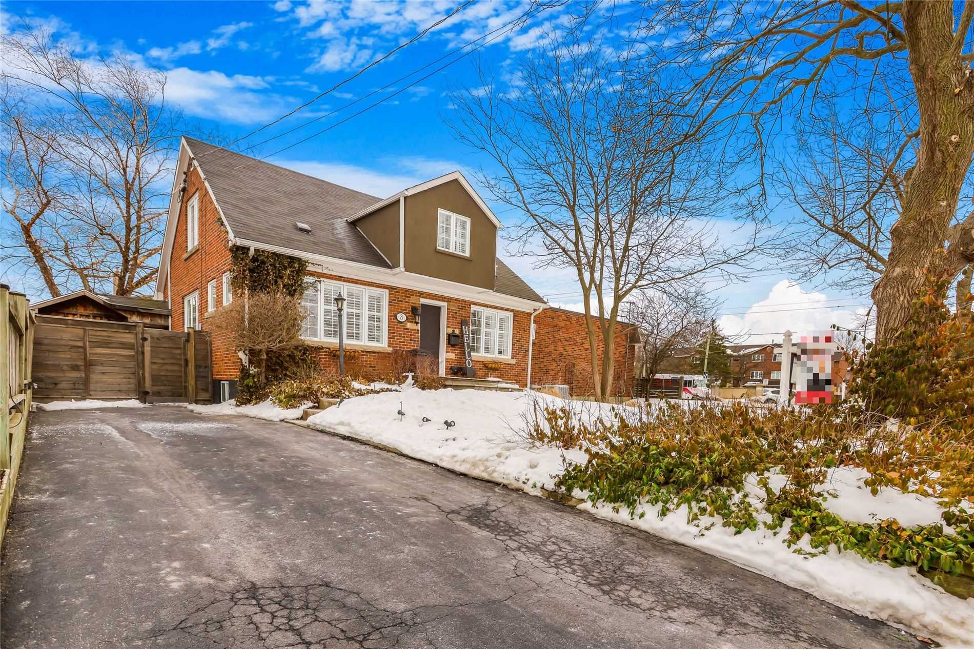 8 Warwick Rd