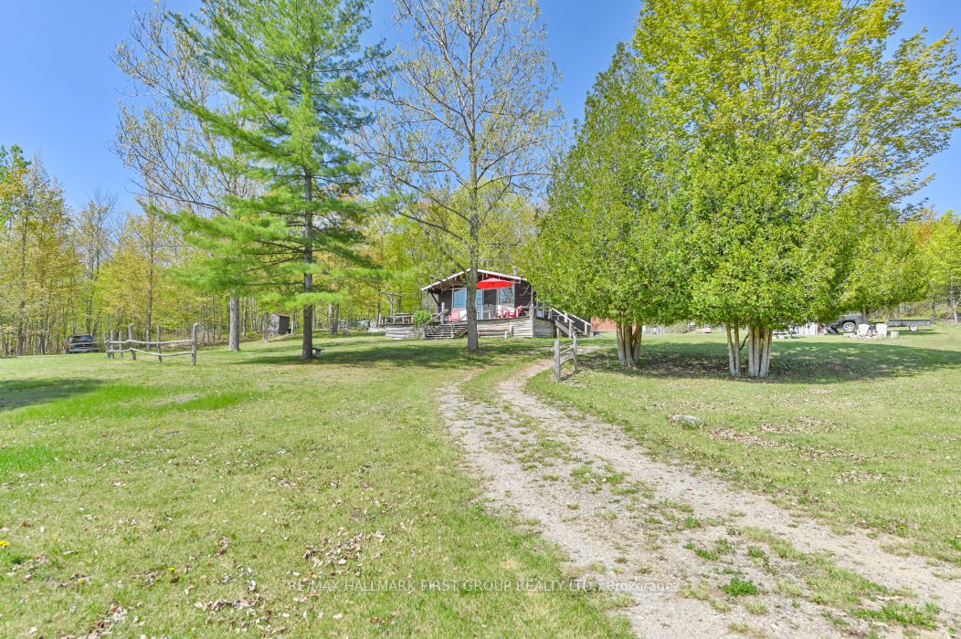 Listing X5992832 - Large Photo # 2