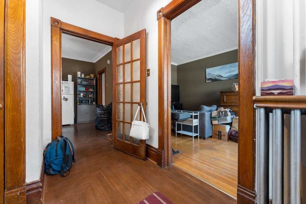 Listing X5992901 - Large Photo # 4