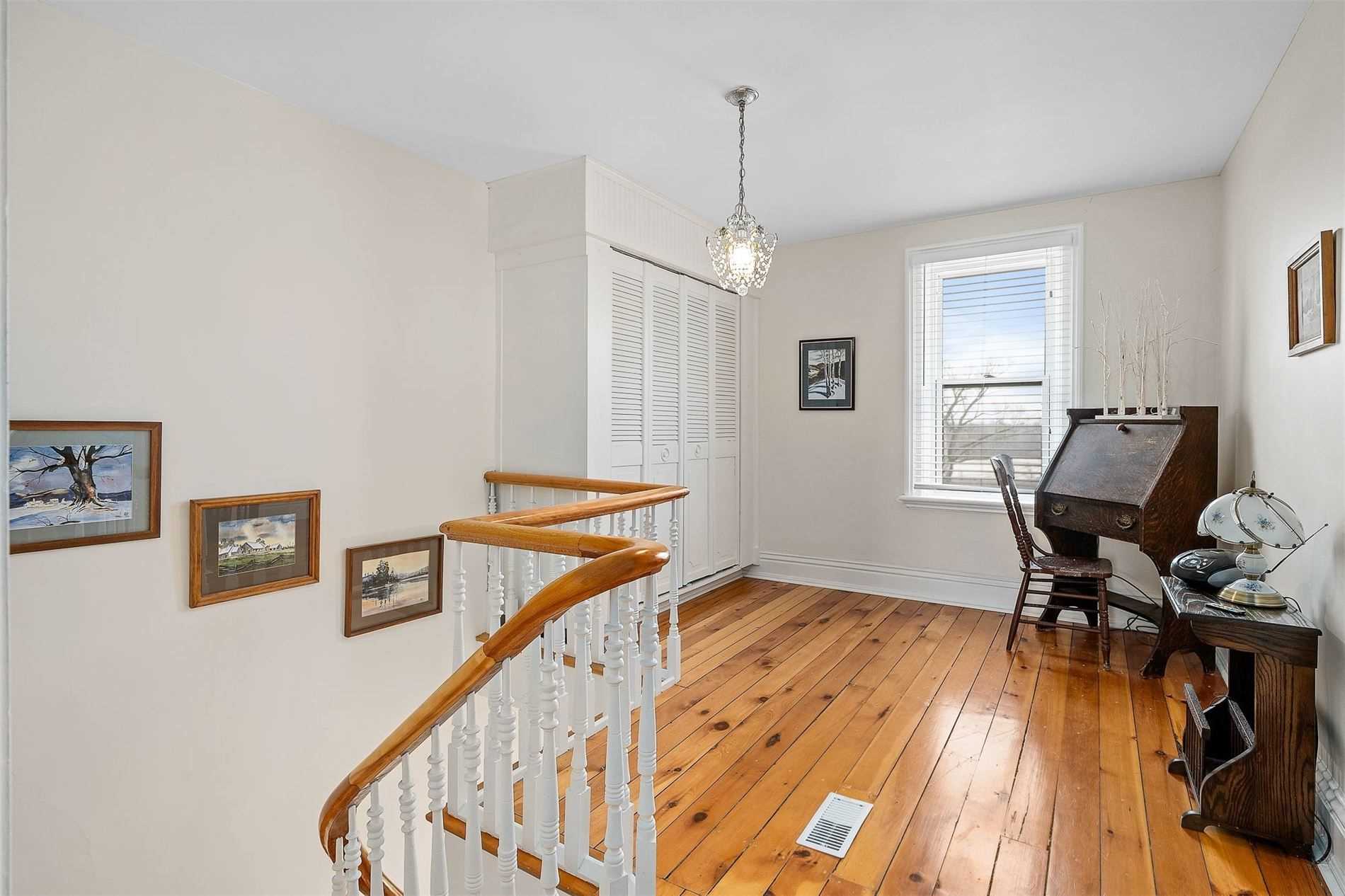 Listing X5993133 - Large Photo # 27