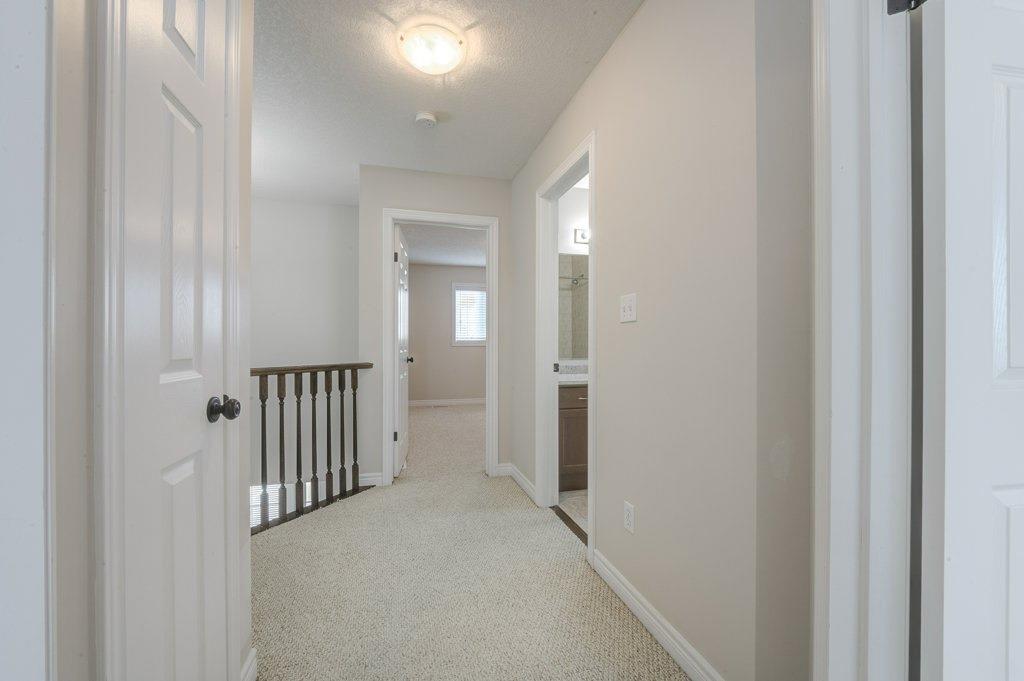903 Frontenac Cres