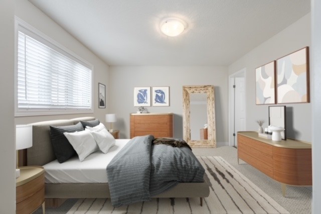 903 Frontenac Cres