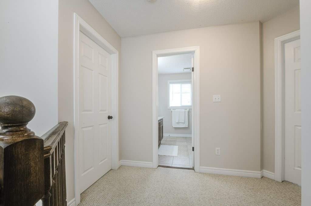 903 Frontenac Cres