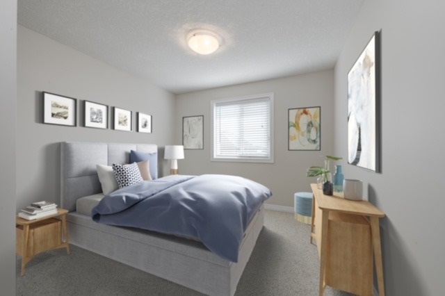 903 Frontenac Cres