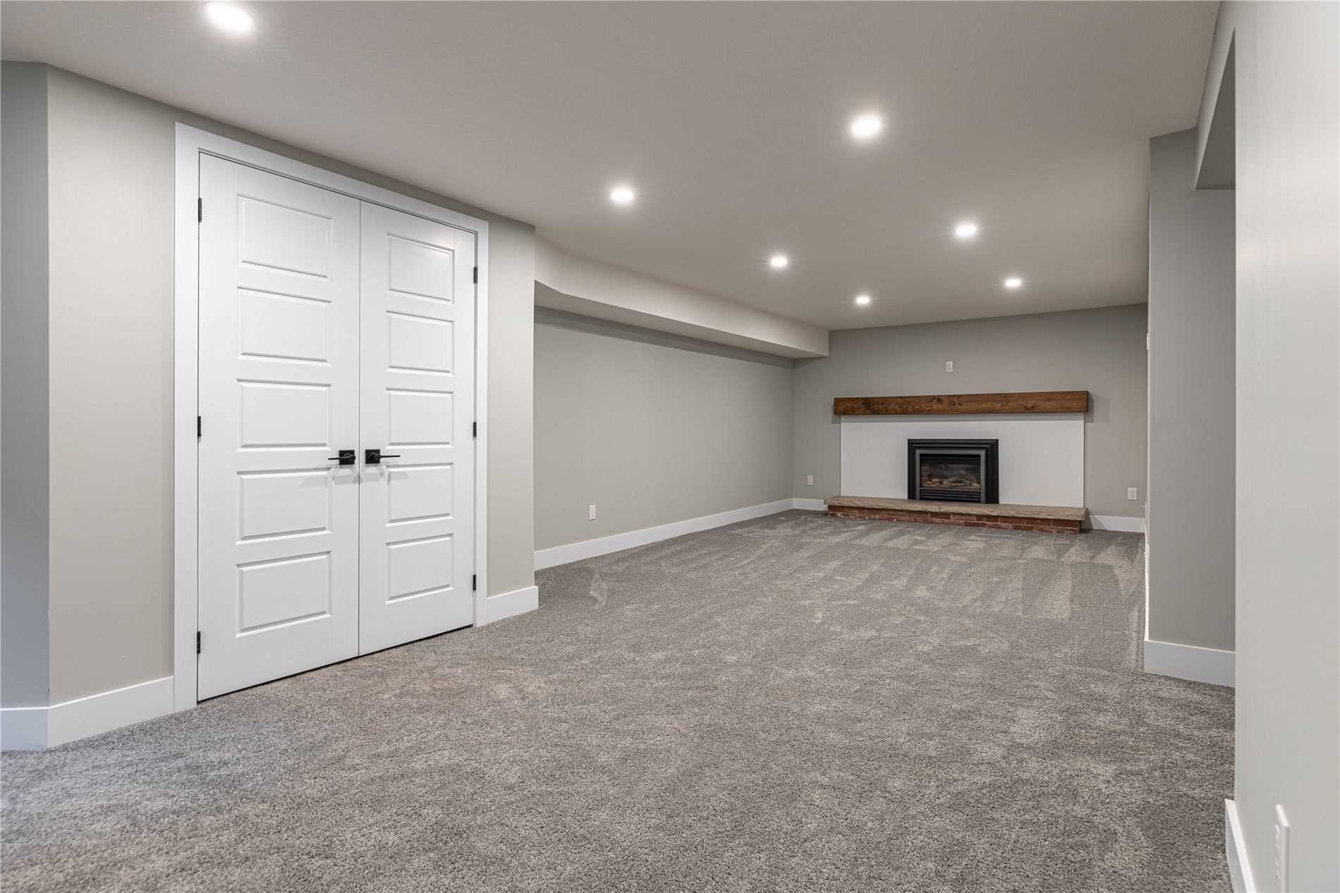 322 Stephen St