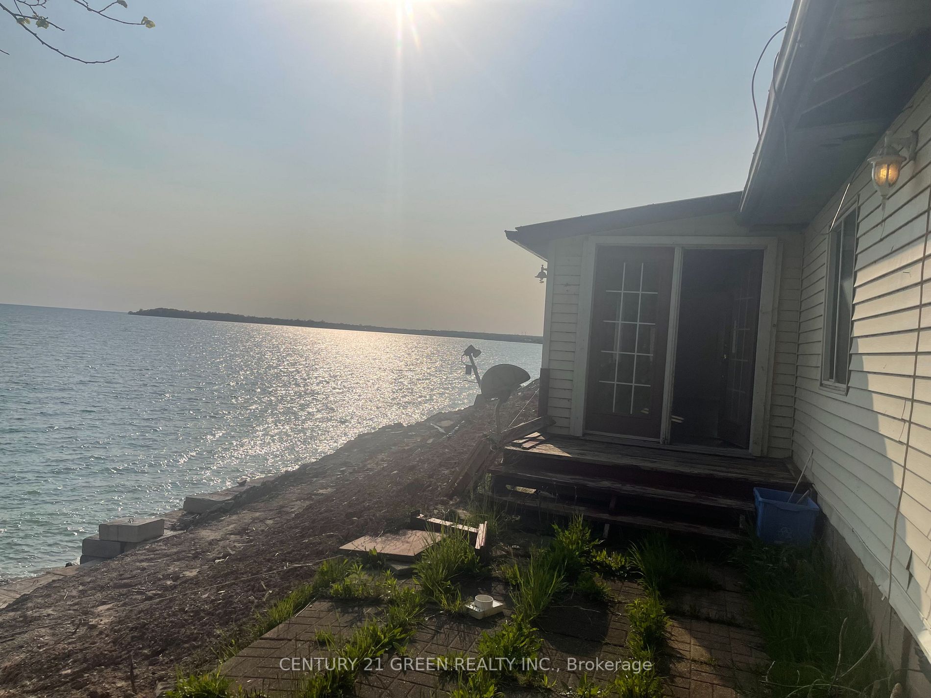 Listing X5995240 - Large Photo # 2