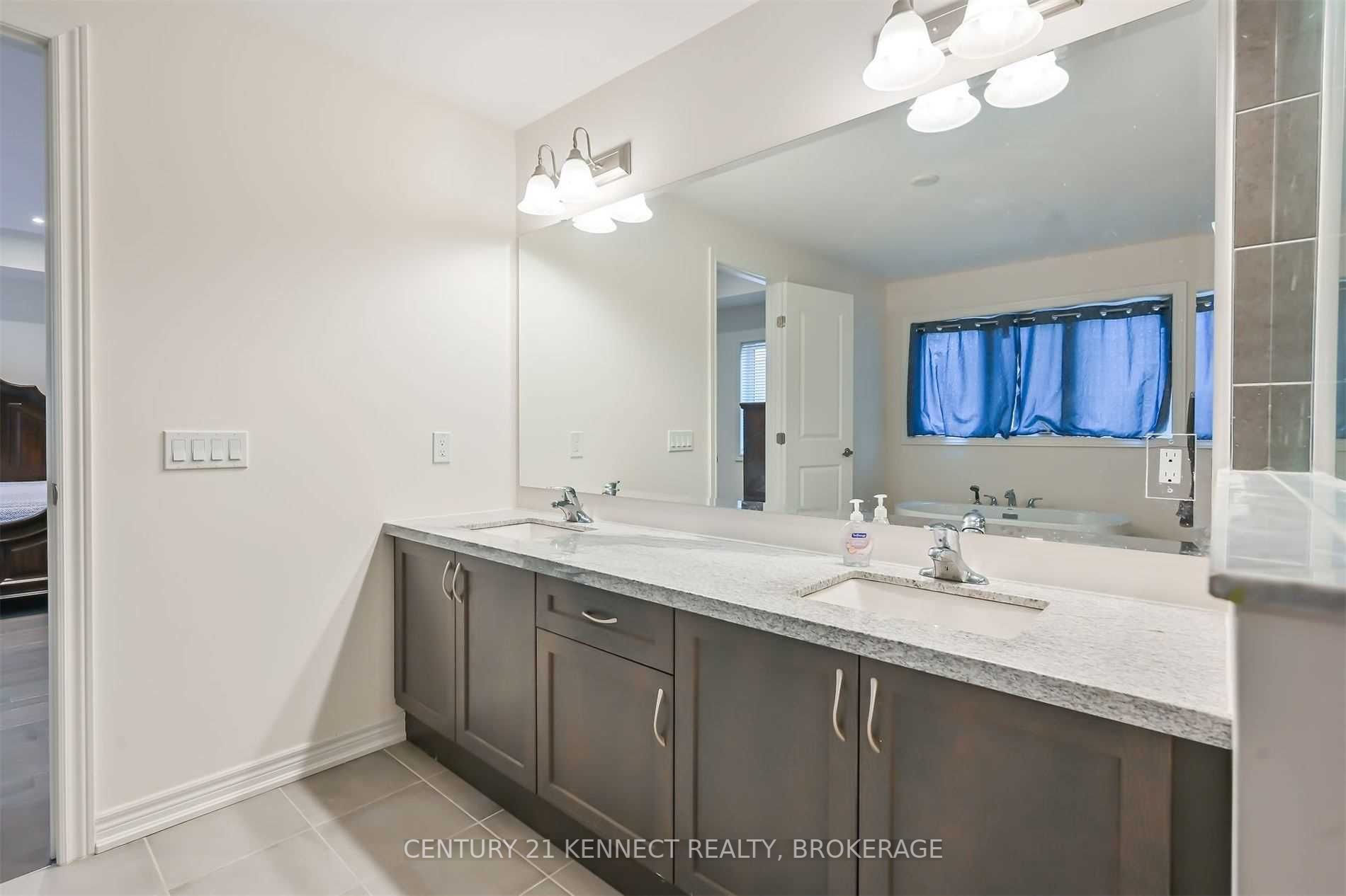 59 Findlay Dr
