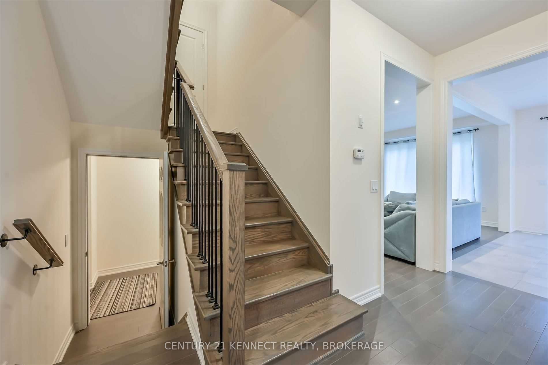 59 Findlay Dr
