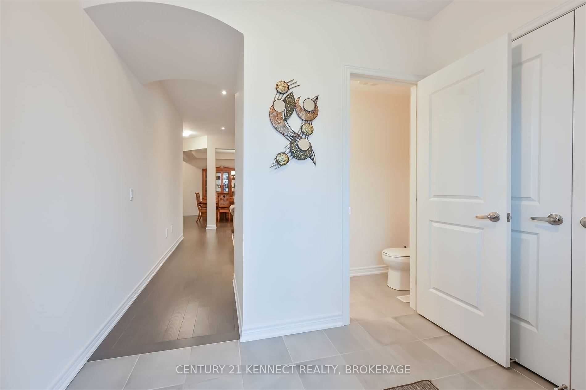 59 Findlay Dr