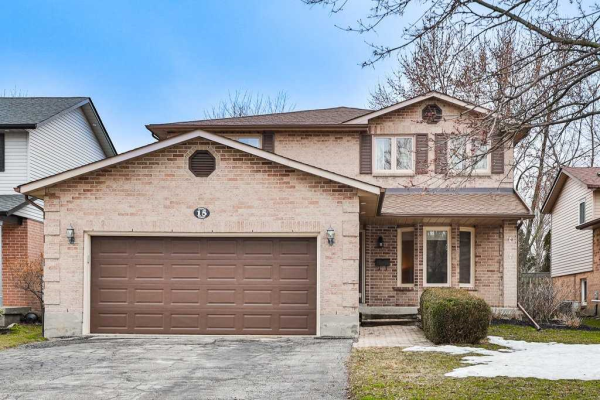 15 Teeple St, Hamilton