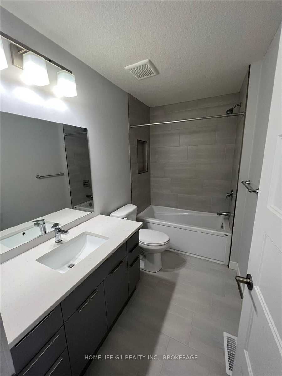 3380 Singleton Ave, #99