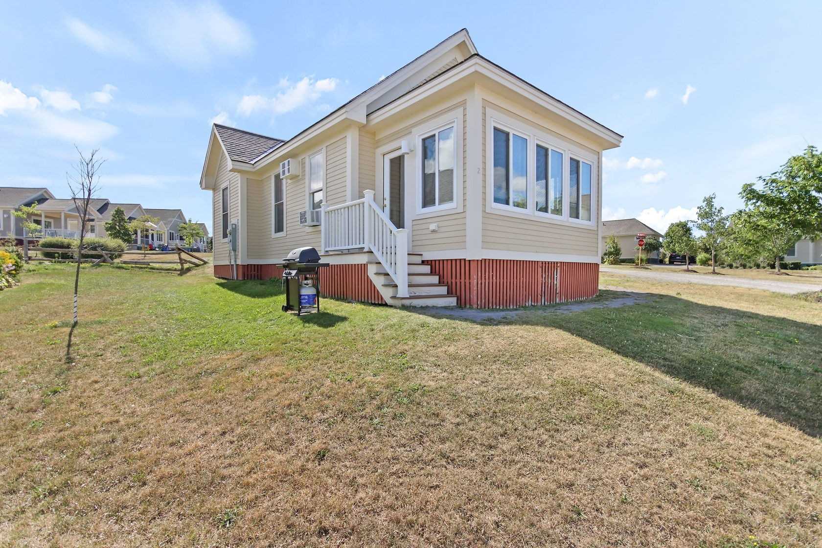 Listing X5996971 - Large Photo # 1