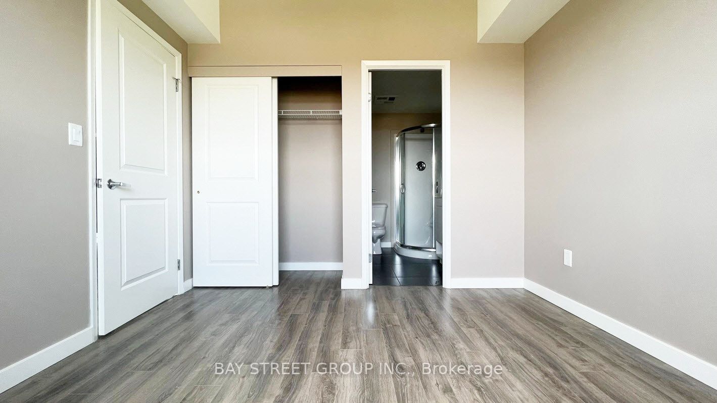 Listing X5997152 - Large Photo # 12