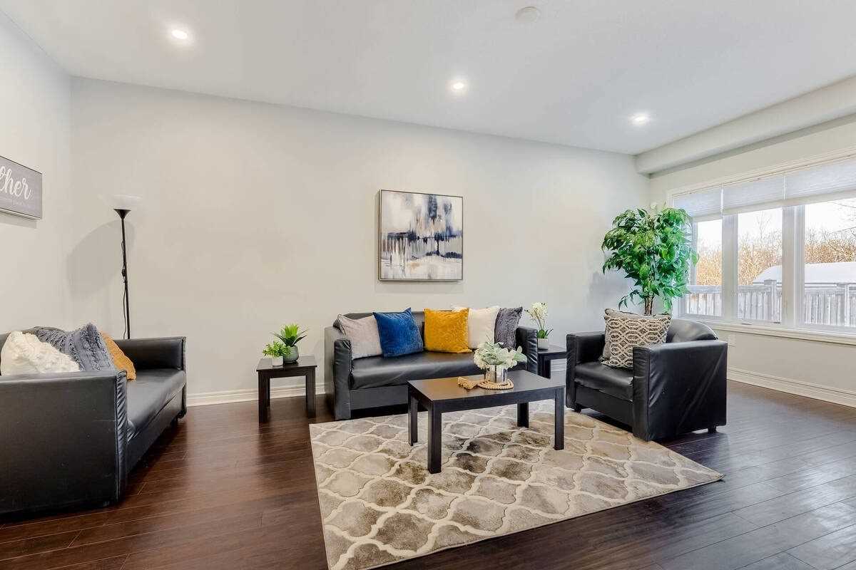 116 Echovalley Drive