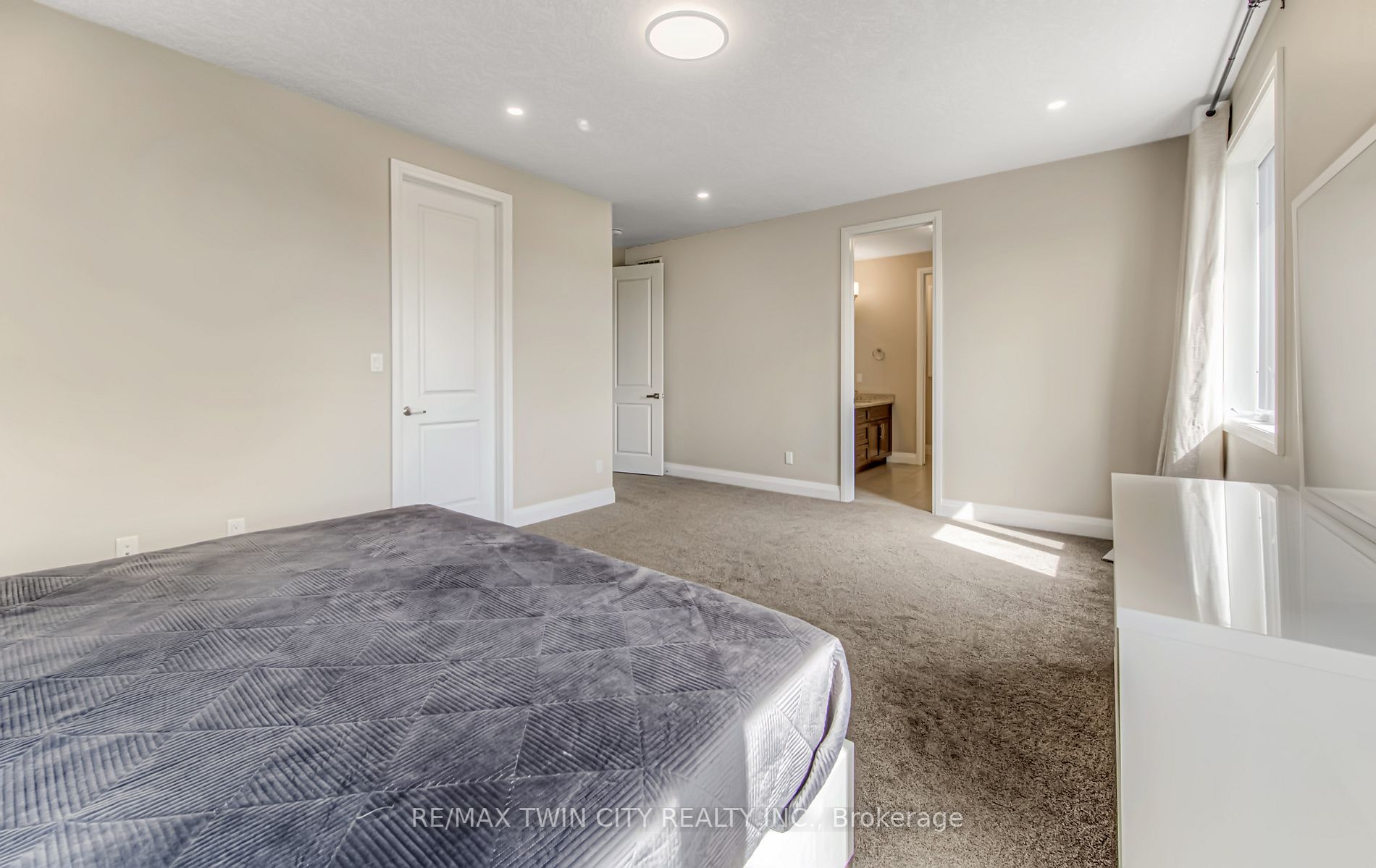 Listing X5998180 - Large Photo # 23