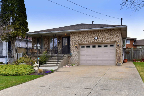 119 Bow Valley Dr, Hamilton