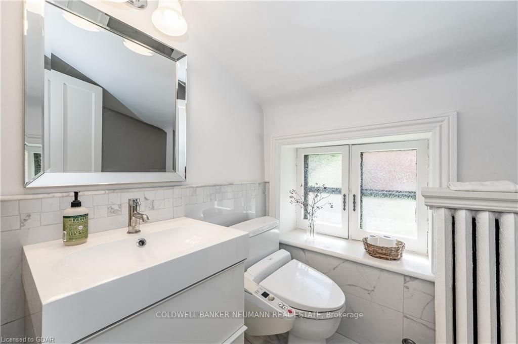 Listing X5998708 - Large Photo # 19