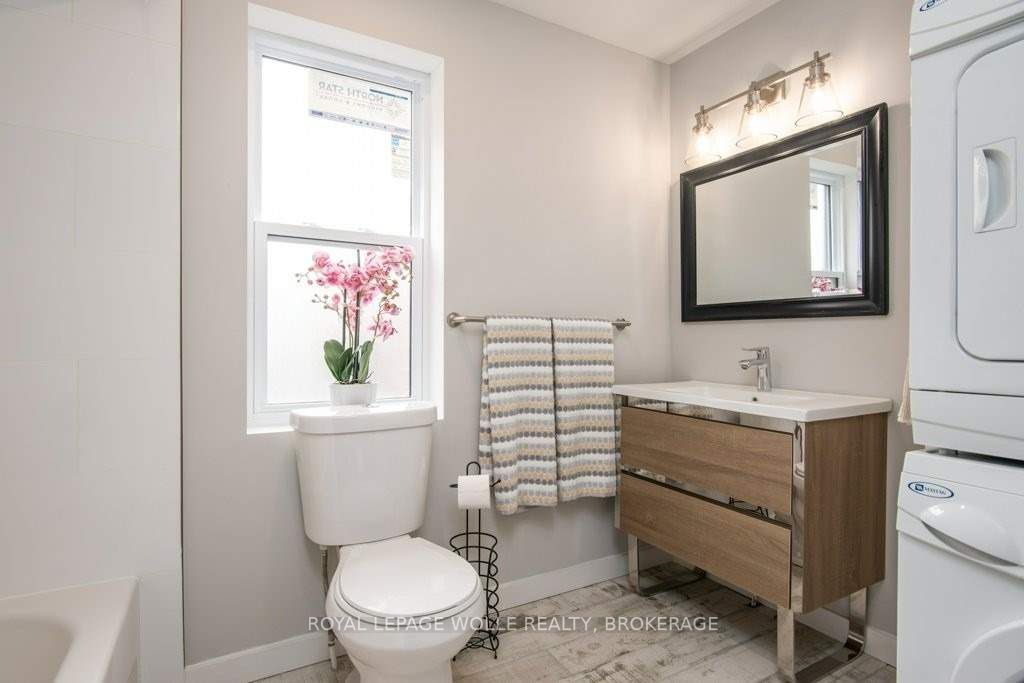Listing X5998917 - Large Photo # 19