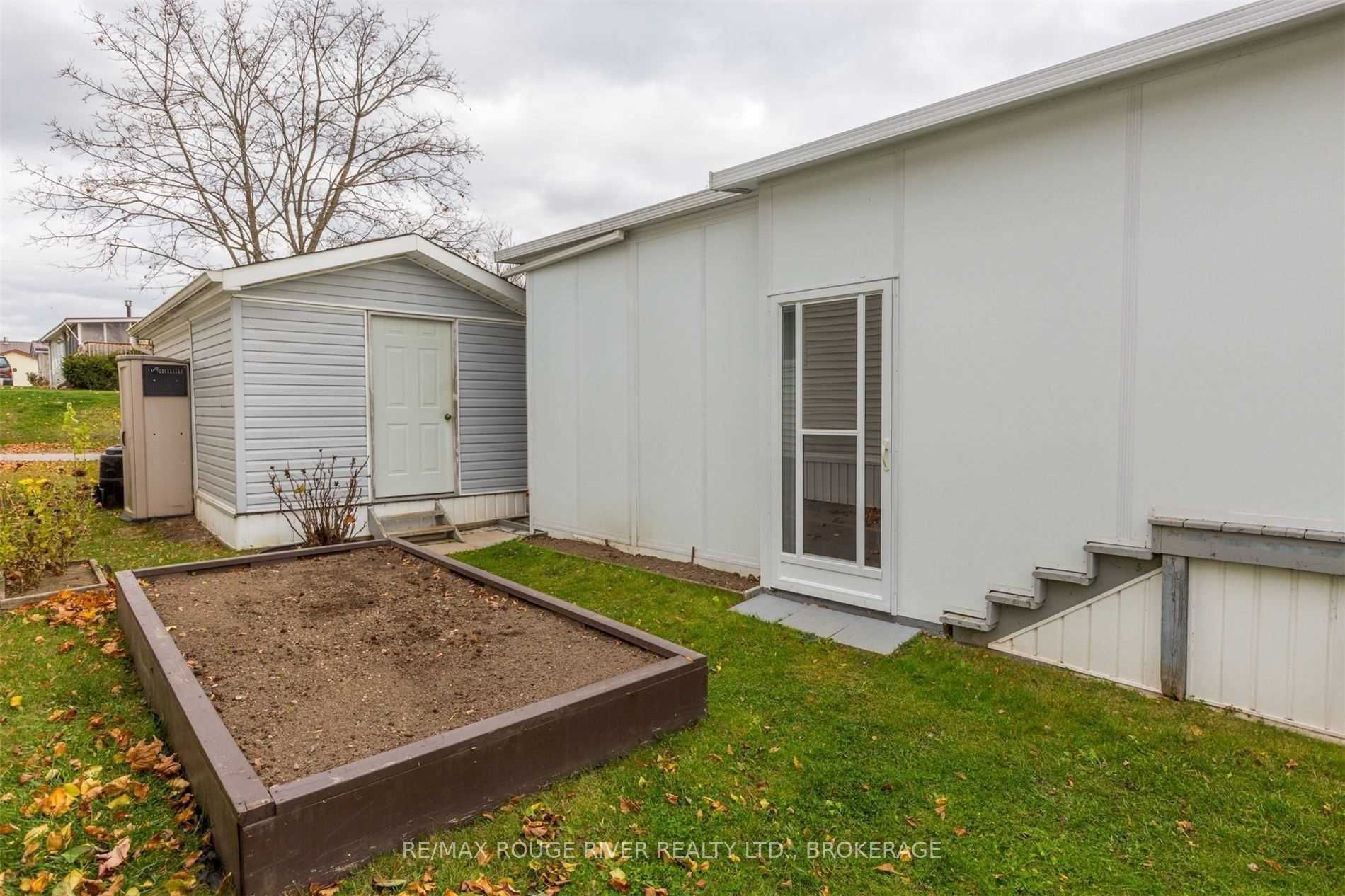 16 Bayview Drive
