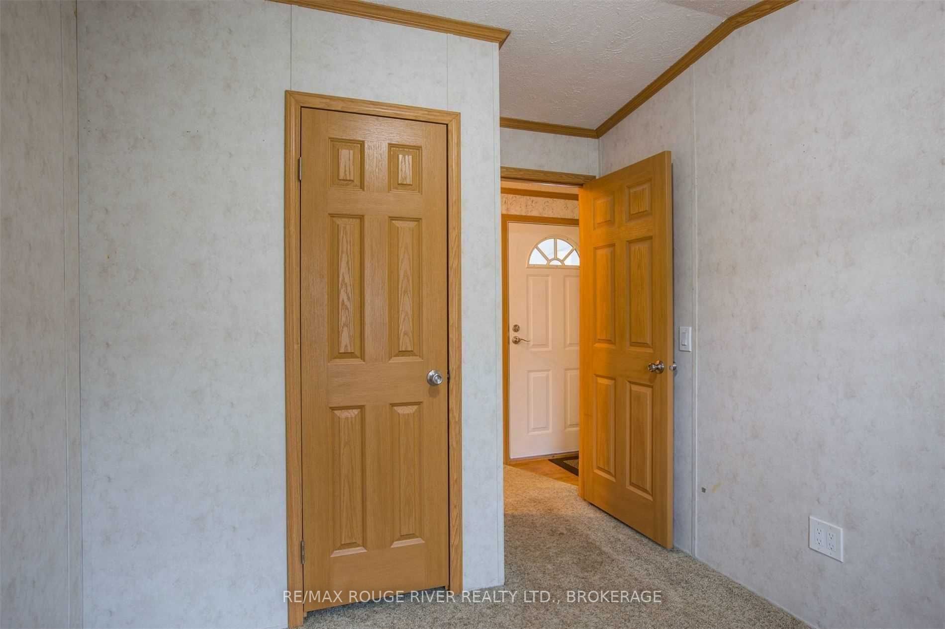 16 Bayview Drive