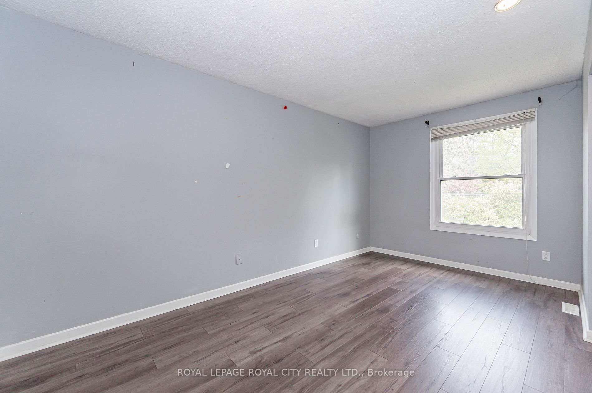 Listing X6000432 - Large Photo # 21